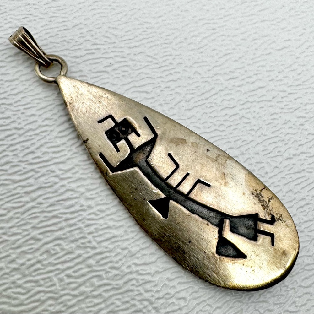 Hopi 1960’s Sterling Silver Pendant Native American Made Pueblo Kokopelli Figure